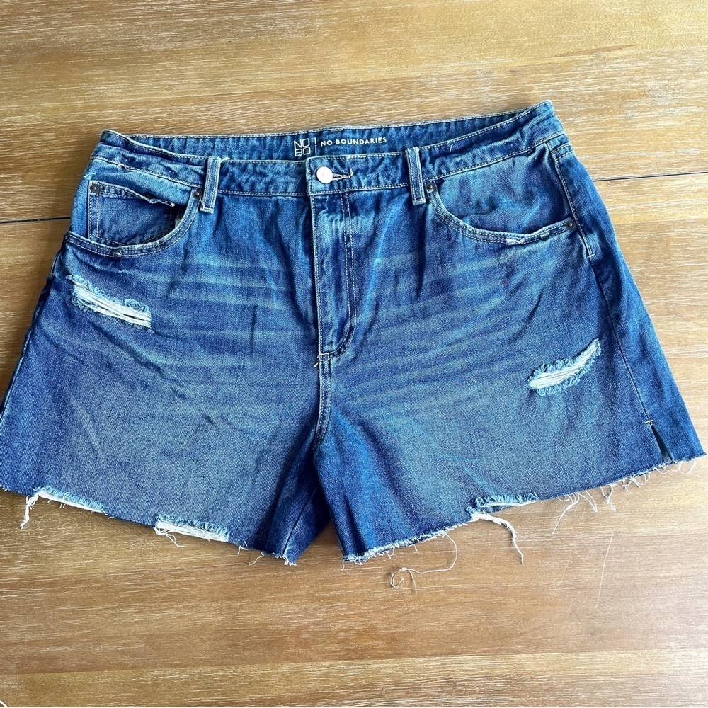 No Boundaries High Rise Waist Dark Wash Denim Jean Shortie